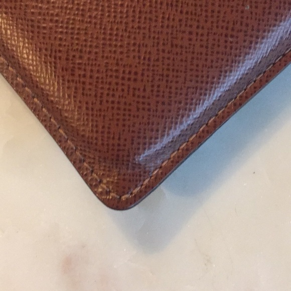 Louis Vuitton monogram wallet - Picture 9 of 17